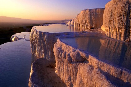 Von Selcuk/Kusadasi/Izmir: Pamukkale Ganztagestour