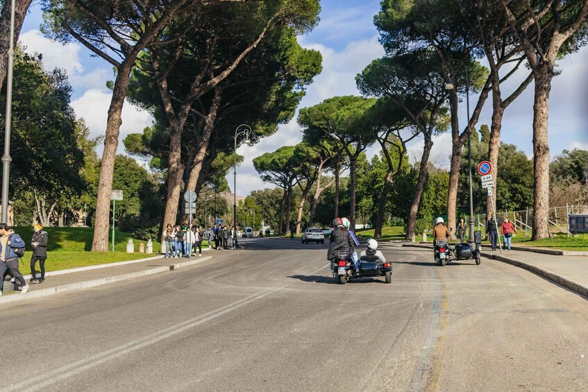 Picture 3 for Activity Rome: Highlights Vespa Sidecar Tour with Coffee and Gelato