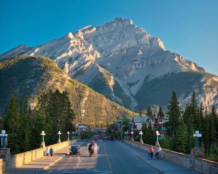 Banff LOST TOWN History Tour - 1.5hrs Tour + Transportation