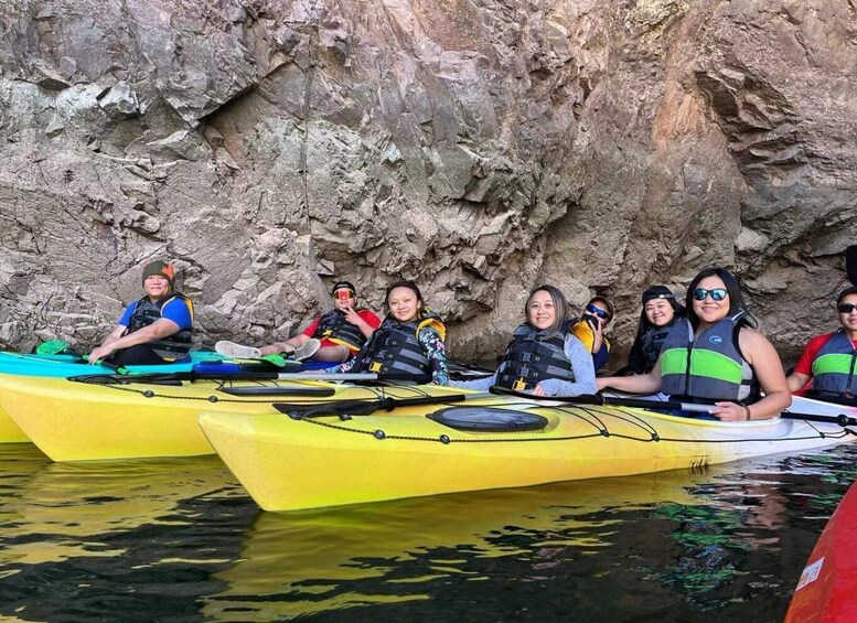 Willow Beach Emerald Cave and Lake Mead Kayaking Tour