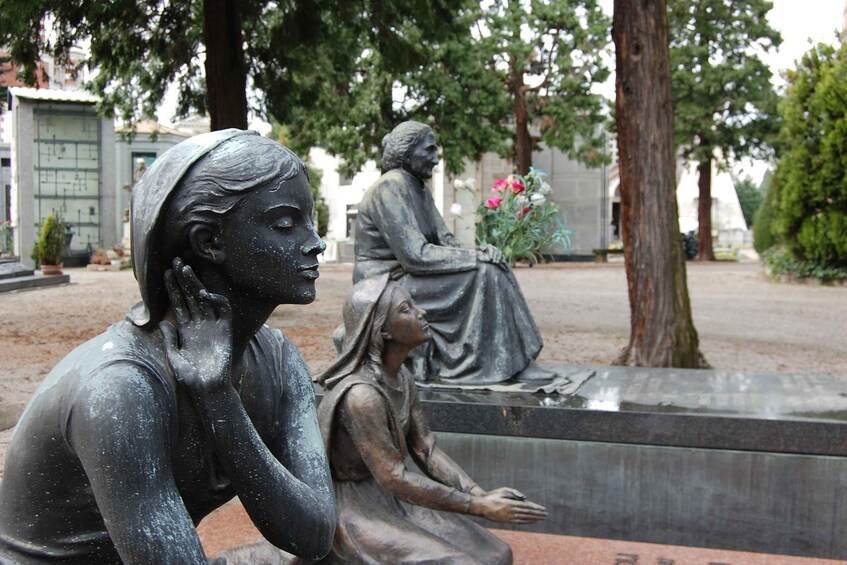 Picture 2 for Activity Milan: Monumental Cemetery Group Walking Tour