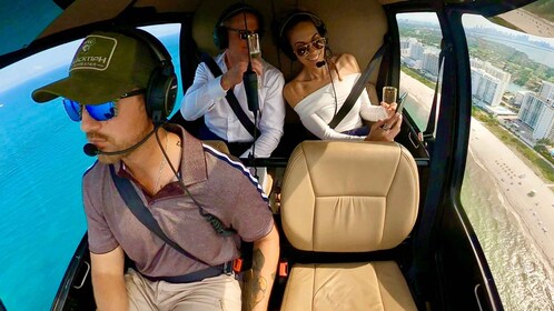 Miami: Private romantische Helikopter-Tour mit Champagner