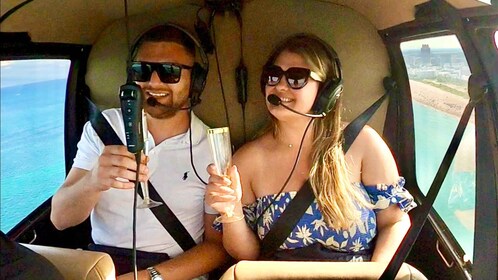 Miami: Privater Luxus-Hubschrauberflug mit Champagner