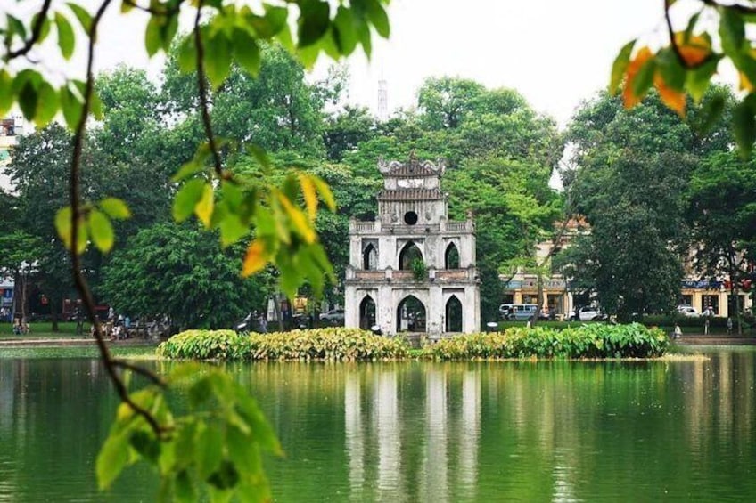 Hoan Kiem Lake