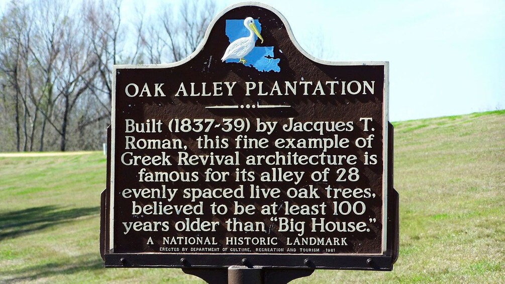 Sign detailing the history of the Oak Valley Plantation in New Orleans 