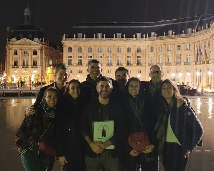 Picture 1 for Activity Bordeaux: Night Tour with Food & Wine Tasting and a Canelé
