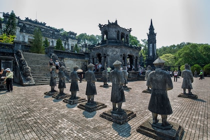 Full-Day Tour to the Imperial City of Hue from Hoi An