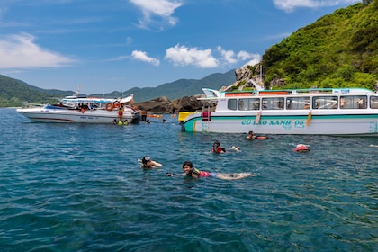 Full-day Explore Cham Islands & Snorkelling from Hoi An