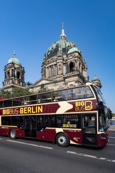 Berlin Hop-on-Hop-off Sightseeing Tour and River Cruise