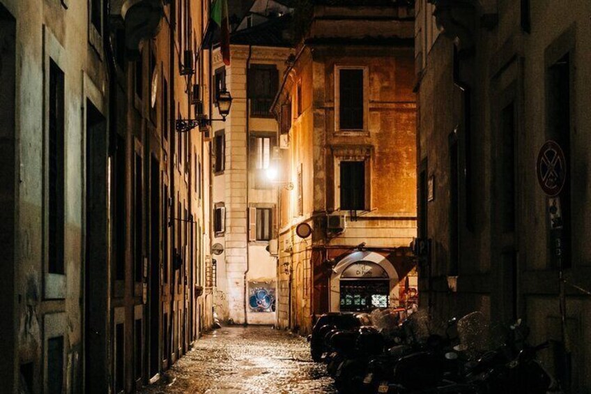 Dark Side of Rome - Small Group Walking Tour