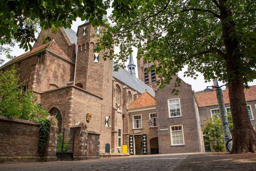 Delft: Museum Prinsenhof Entrance Ticket and Audio Guide