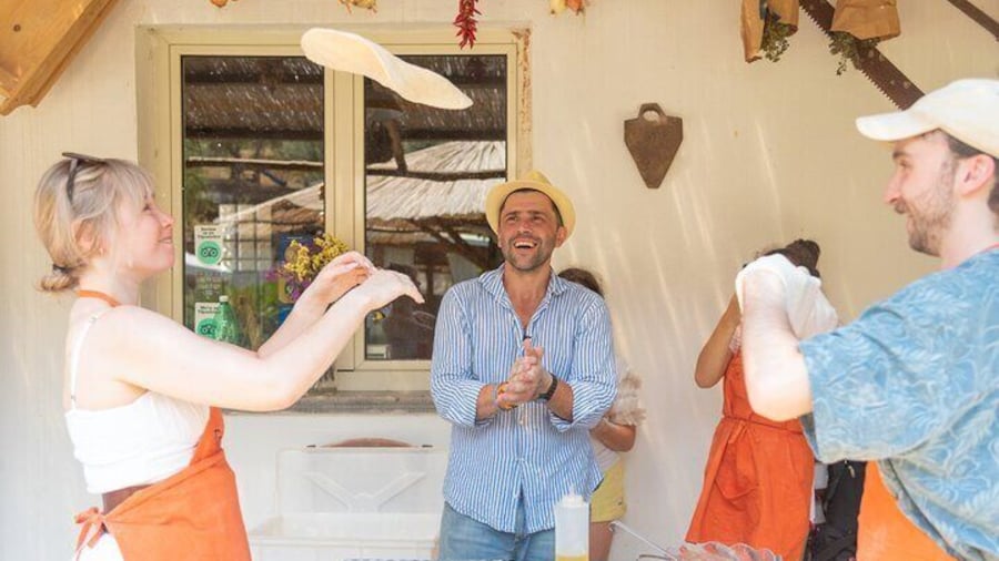 Pizza School with Wine and Limoncello Tasting in a Local Farm