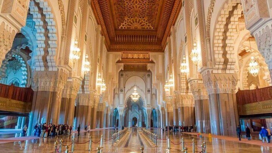 inside hassan 2 mosque