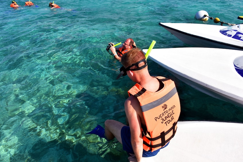 Jungle Tour: Speedboat, Snorkel & drinks