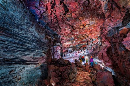 Raufarhólshellir : Tour d’aventure des chutes de lave