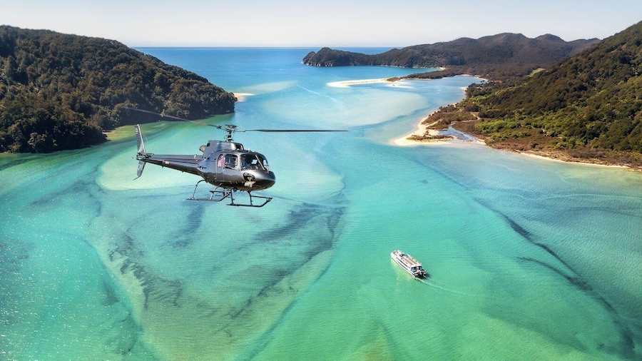Abel Tasman National Park: Helicopter Flight with landing