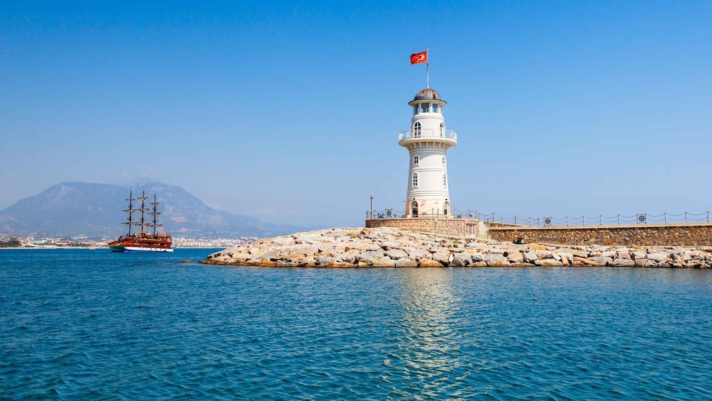 Picture 2 for Activity Alanya: Family-Friendly Catamaran Cruise with Castle Views