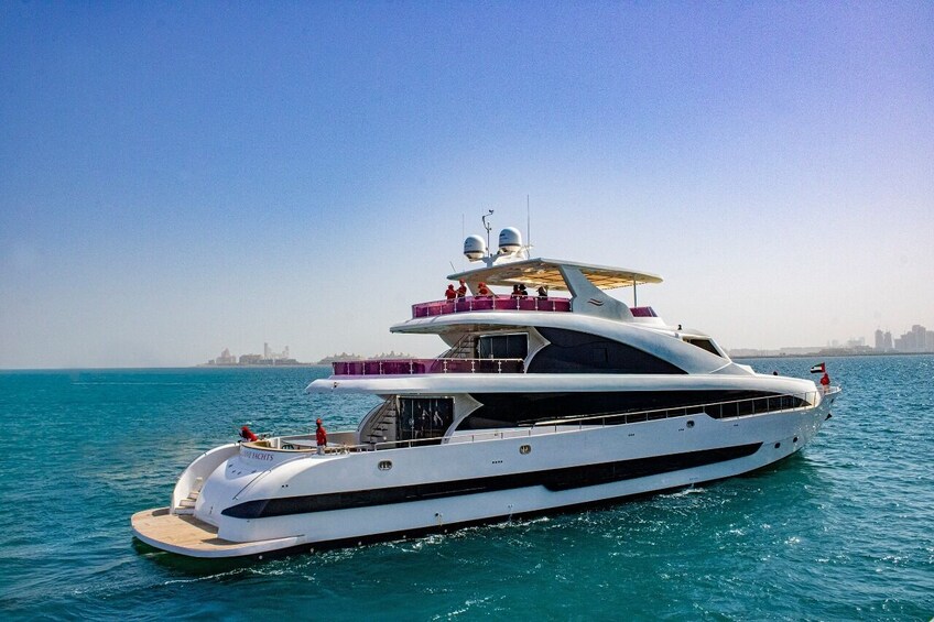 Dubai Harbour Super Yacht Tour 