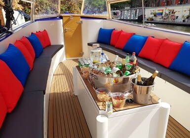 Amsterdam: Canal Booze Cruise with Unlimited Drinks Option