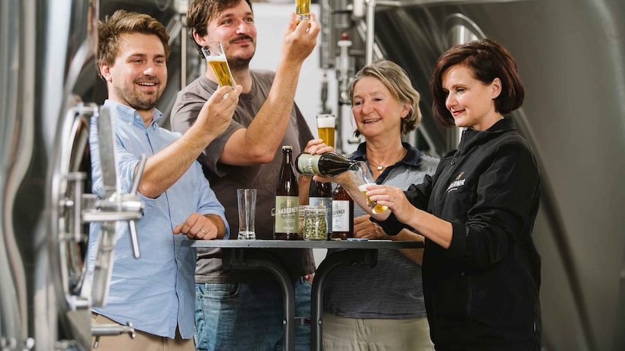 Munich: Exclusive Brewery Tour & Tasting of 4 Organic Beers