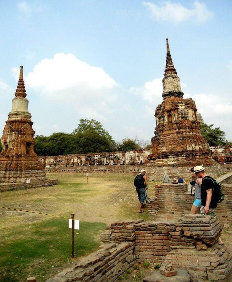 Ayutthaya Temples Small Group Tour with Lunch