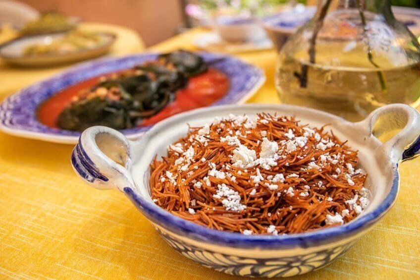 Private Market Tour and Traditional Mexican Cooking in a Beautiful Home