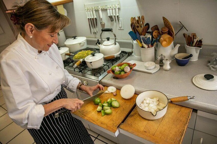 Private Market Tour and Traditional Mexican Cooking in a Beautiful Home