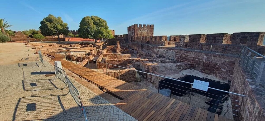 Picture 1 for Activity From Albufeira: Excursion to Silves Castle and Monchique