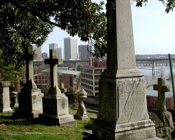 Richmond: Hollywood Cemetery Lore and Civil War Walking Tour