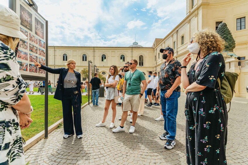 Picture 6 for Activity Rome: Vatican, Sistine Chapel and St Peter's Basilica Tour