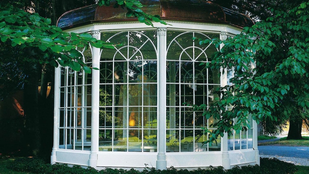 Show item 5 of 5. Pane glass european windows