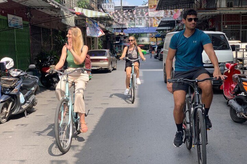 Bangkok Experiences Bike Tours-Backstreets and Hidden Gems