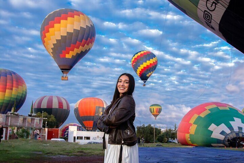 Balloon flight + Breakfast in a cave + Pick up in CDMX (Optional)