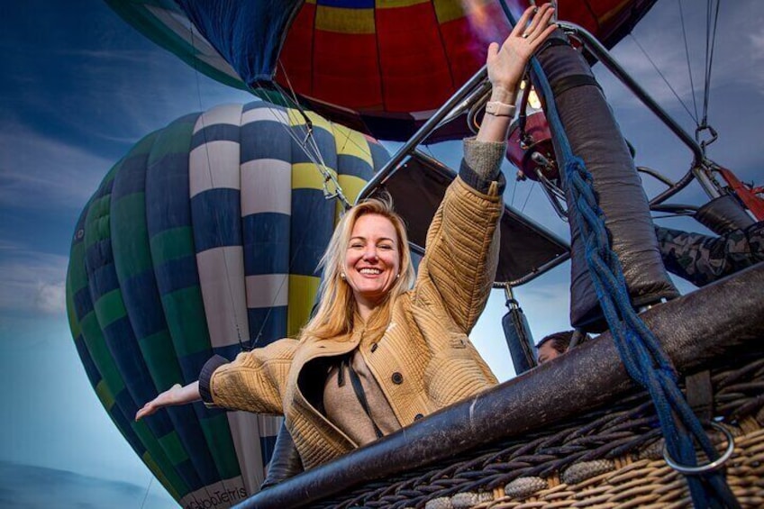 Balloon flight + Breakfast in a cave + Pick up in CDMX (Optional)