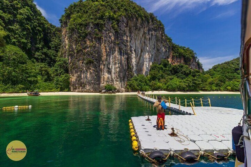 Hong Islands One Day Tour by Speed Boat (from Ao Nang, Krabi)