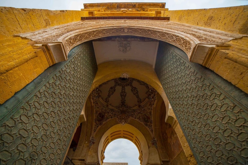 Picture 2 for Activity Córdoba: Jewish Quarter, Alcazar, and Mosque Cathedral Tour