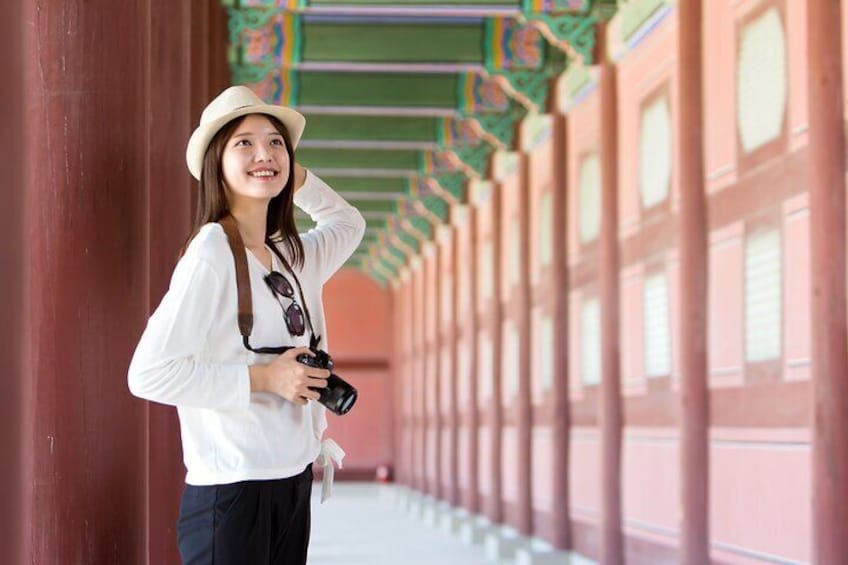 Gyeongbokgung - alley