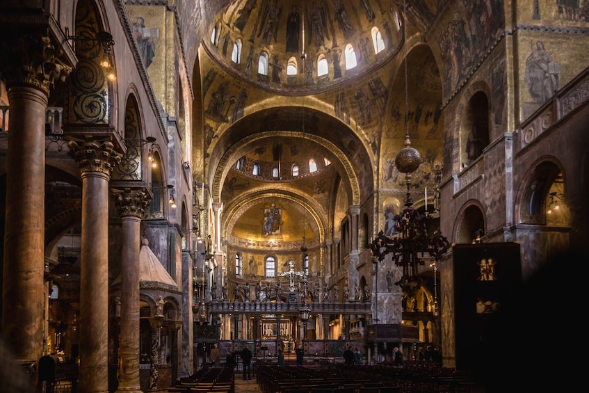 Combo Tour: Venice Walking Tour with Golden Basilica