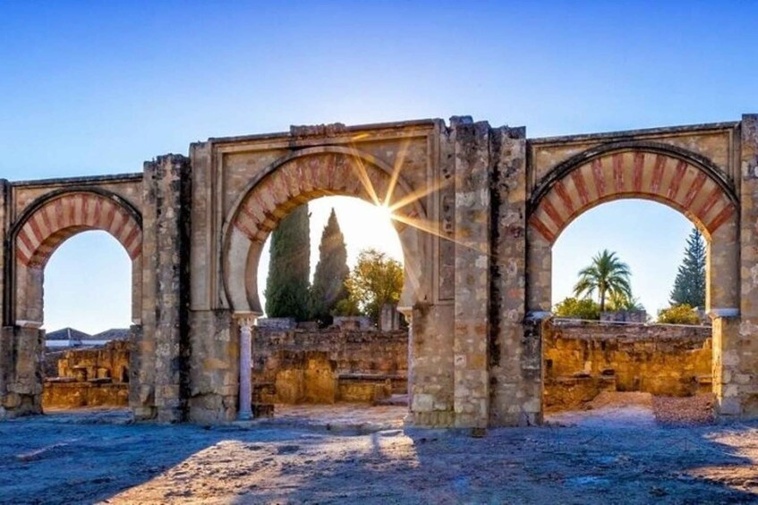 Cordoba: Medina Azahara Guided Tour with Ticket