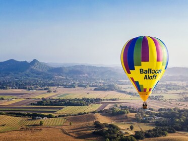 Byron Bay Sunrise Hot Air Balloon Flight with Breakfast