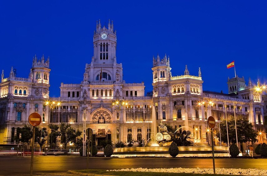 Guided Night City Tour with optional Flamenco Show & dinner