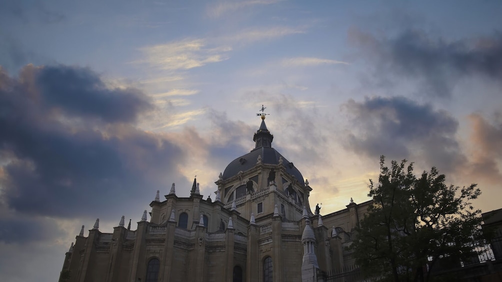 Guided Sunset City Tour with optional Flamenco Show & dinner