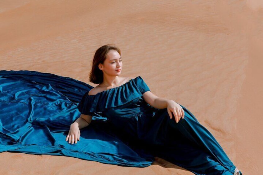 Dubai: Flying Dress with Photography and Thrilling Dune Drive