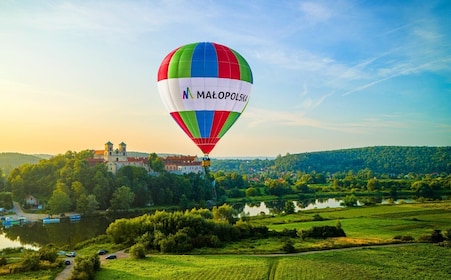 Kraków: Varmluftsballongtur med champagne