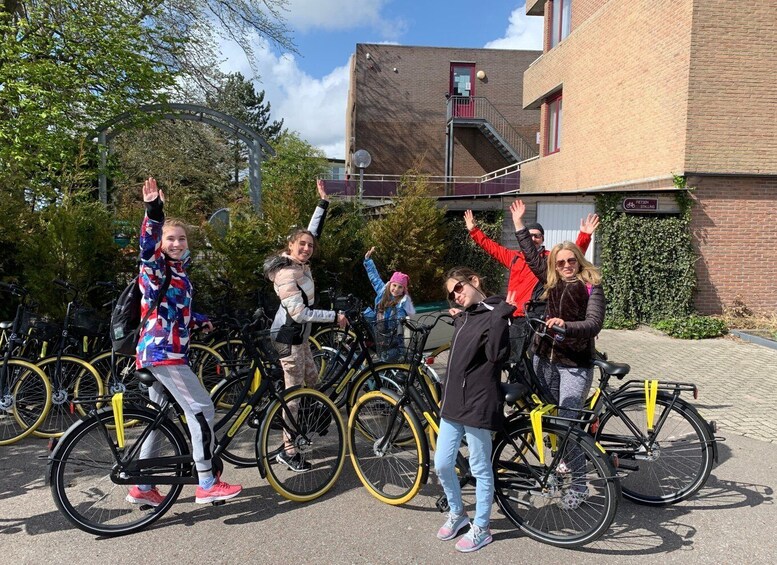 Picture 16 for Activity From Lisse: Flower Bike Tour Along Keukenhof and De Tulperij
