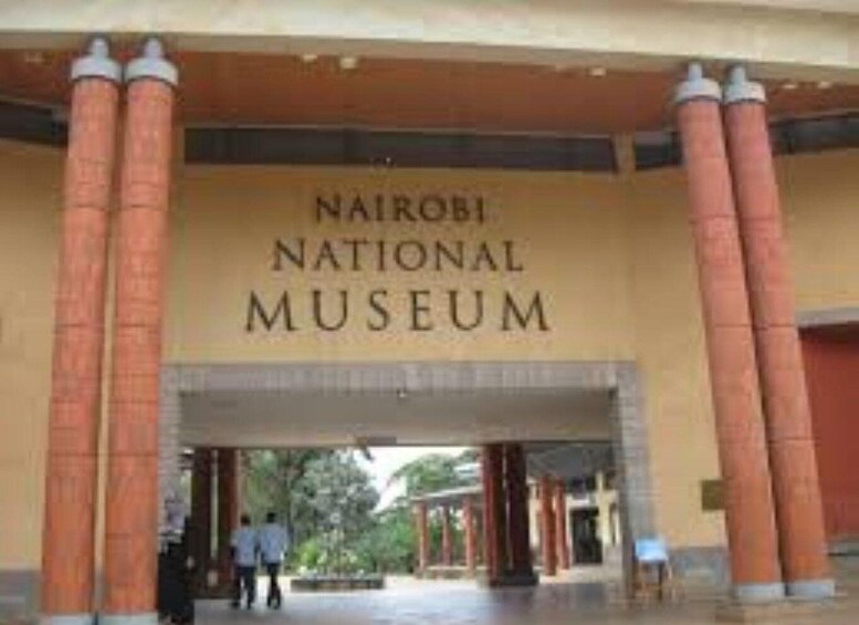 Picture 11 for Activity Nairobi: Guided City Tour with Nairobi National Museum Entry