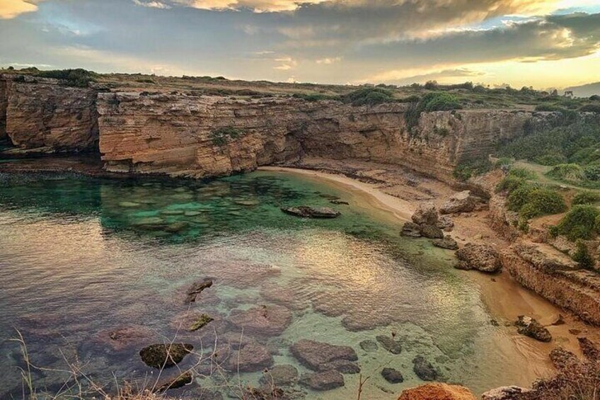 Boat tour to Pillirina, sea caves and Ortigia Island from Syracuse