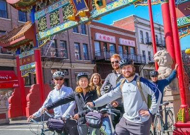 Victoria City Bike excursion : 2.5 Hr. Histoire et faits marquants excursio...