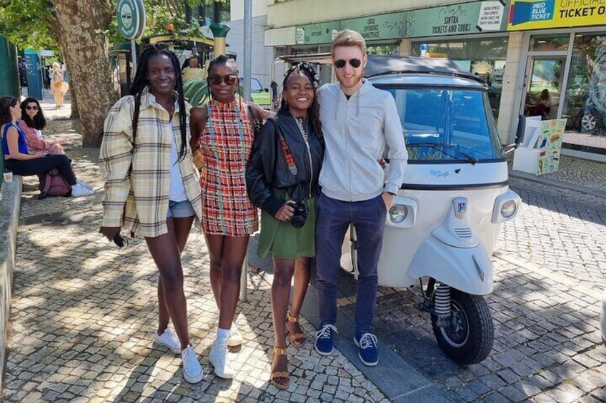 Private Tuk Tuk Tour in Sintra