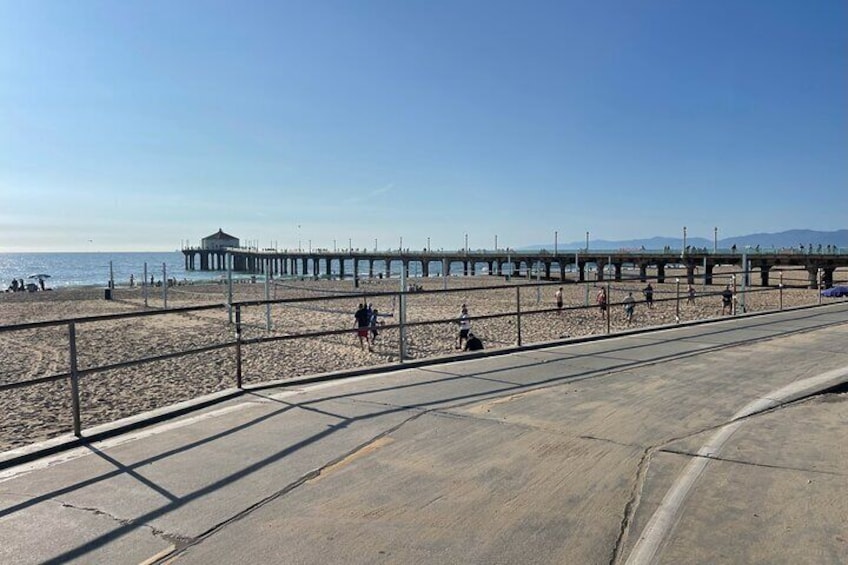 Bike path at the Manhattan Beach Pier